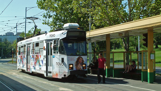 MELBOURNE TRAMS - Photo: ©2011 Ian Greig - www.simplompc.co.uk