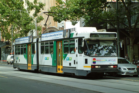 MELBOURNE TRAMS - Photo: ©2011 Ian Greig - www.simplompc.co.uk