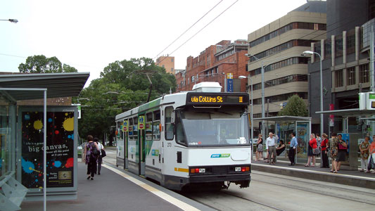 MELBOURNE TRAMS - Photo: ©2011 Ian Greig - www.simplompc.co.uk