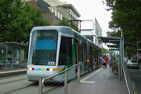 MELBOURNE TRAMS - Photo: ©2011 Ian Greig - www.simplompc.co.uk