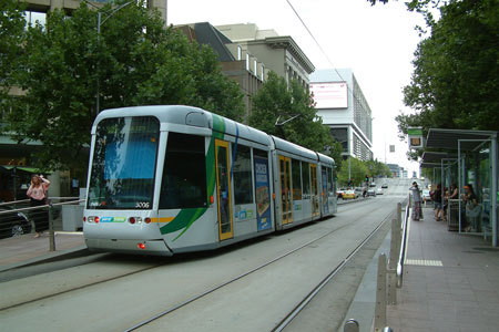 MELBOURNE TRAMS - Photo: ©2011 Ian Greig - www.simplompc.co.uk