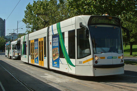 MELBOURNE TRAMS - Photo: ©2011 Ian Greig - www.simplompc.co.uk