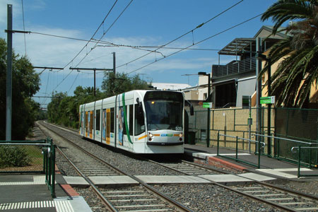 MELBOURNE TRAMS - Photo: ©2011 Ian Greig - www.simplompc.co.uk