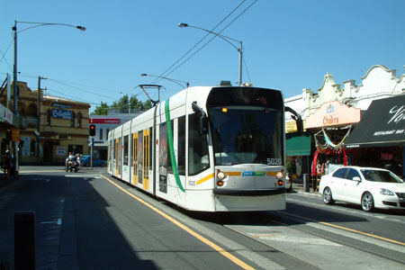 MELBOURNE TRAMS - Photo: ©2011 Ian Greig - www.simplompc.co.uk