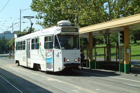 MELBOURNE TRAMS - Photo: ©2011 Ian Greig - www.simplompc.co.uk