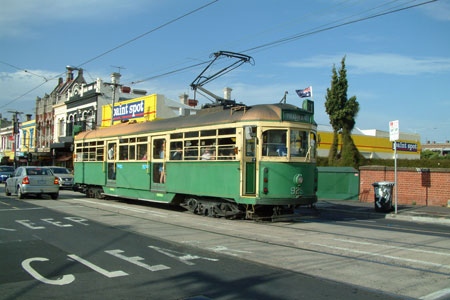 MELBOURNE TRAMS - Photo: ©2011 Ian Greig - www.simplompc.co.uk