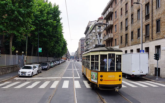 ATM - Milan Trams - Peter Witt - www.simplonpc.co.uk