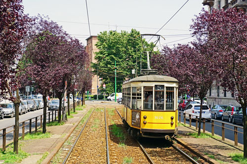 ATM - Milan Trams - Peter Witt - www.simplonpc.co.uk