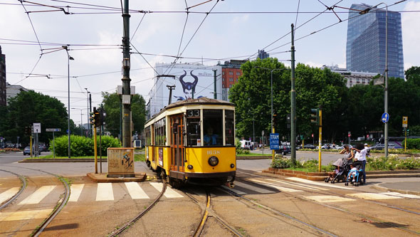 ATM - Milan Trams - Peter Witt - www.simplonpc.co.uk