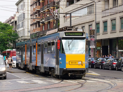 ATM - Milan Trams - Jumbo Articulated Trams - www.simplonpc.co.uk