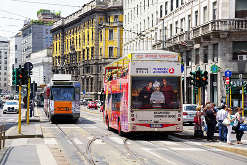 ATM - Milan Trams - Jumbo Articulated Trams - www.simplonpc.co.uk