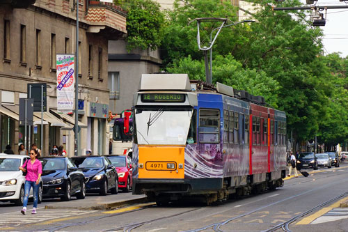 ATM - Milan Trams - Jumbo Articulated Trams - www.simplonpc.co.uk