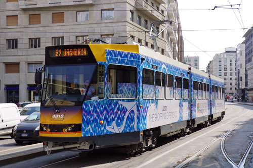 ATM - Milan Trams - Jumbo Articulated Trams - www.simplonpc.co.uk