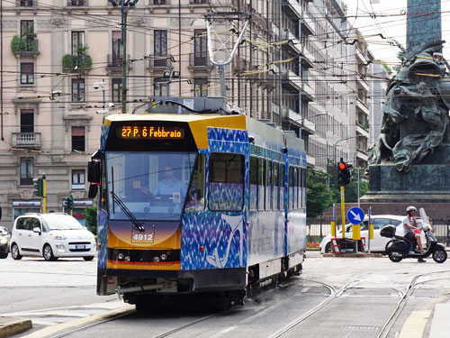 ATM - Milan Trams - Jumbo Articulated Trams - www.simplonpc.co.uk