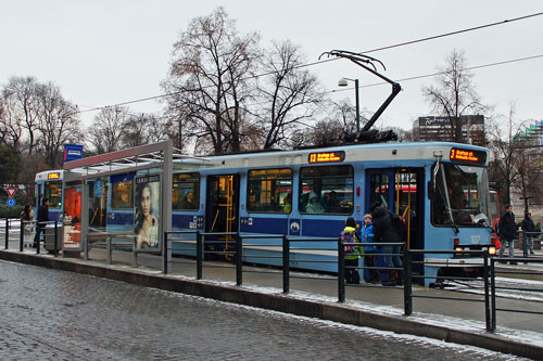 Oslo Trams - Photo: © Ian Boyle 10th December 2012- www.simplompc.co.uk - Simplon Postcards