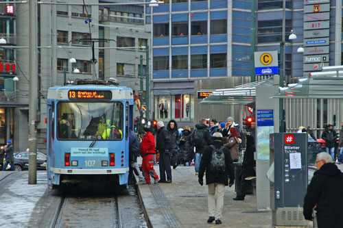 Oslo Trams - Photo: © Ian Boyle 10th December 2012- www.simplompc.co.uk - Simplon Postcards