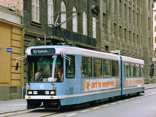 Oslo Trams - Photo: ©1993 Ian Boyle - www.simplompc.co.uk - Simplon Postcards