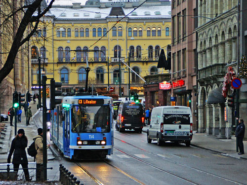 Oslo Trams - Photo: © Ian Boyle 10th December 2012- www.simplompc.co.uk - Simplon Postcards