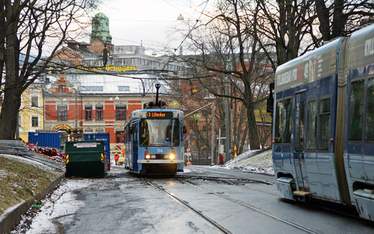 Oslo Trams - Photo: © Ian Boyle 10th December 2012- www.simplompc.co.uk - Simplon Postcards