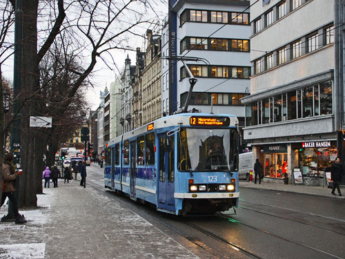 Oslo Trams - Photo: © Ian Boyle 10th December 2012- www.simplompc.co.uk - Simplon Postcards