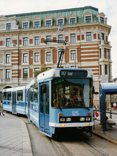 Oslo Trams - Photo: ©1993 Ian Boyle - www.simplompc.co.uk - Simplon Postcards