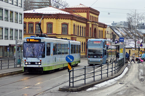 Oslo Trams - Photo: © Ian Boyle 10th December 2012- www.simplompc.co.uk - Simplon Postcards