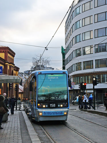 Oslo Trams - Photo: © Ian Boyle 10th December 2012- www.simplompc.co.uk - Simplon Postcards