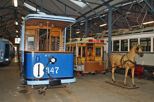 Oslo Trams - Photo: © Ian Boyle 10th December 2012 - www.simplompc.co.uk - Simplon Postcards