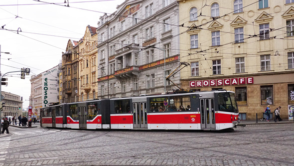 Prague Trams - DPP - www.simplonpc.co.uk