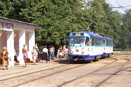 Riga Trams - Photo: © Ian Boyle, August 13th 2007 - Simplon Postcards - www.simplonpc.co.uk