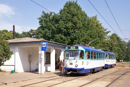 Riga Trams - Photo: © Ian Boyle, August 13th 2007 - Simplon Postcards - www.simplonpc.co.uk