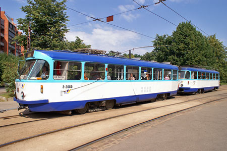 Riga Trams - Photo: © Ian Boyle, August 13th 2007 - Simplon Postcards - www.simplonpc.co.uk