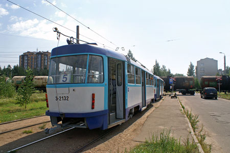 Riga Trams - Photo: © Ian Boyle, August 13th 2007 - Simplon Postcards - www.simplonpc.co.uk