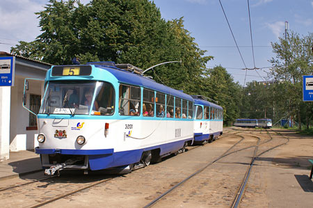 Riga Trams - Photo: © Ian Boyle, August 13th 2007 - Simplon Postcards - www.simplonpc.co.uk