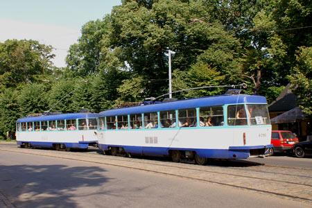 Riga Trams - Photo: © Ian Boyle, August 13th 2007 - Simplon Postcards - www.simplonpc.co.uk