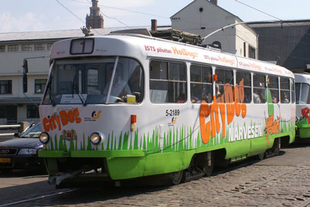 Riga Trams - Photo: © Ian Boyle, August 13th 2007 - Simplon Postcards - www.simplonpc.co.uk