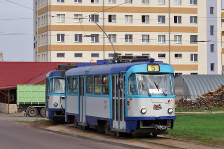 Riga Trams - Photo: © Ian Boyle, August 13th 2007 - Simplon Postcards - www.simplonpc.co.uk