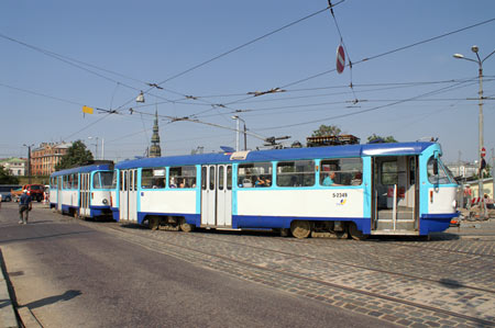 Riga Trams - Photo: © Ian Boyle, August 13th 2007 - Simplon Postcards - www.simplonpc.co.uk