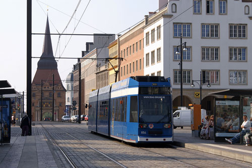 ROSTOCK TRAMS - Photo: ©2007 Jan Boyle - www.simplompc.co.uk - Simplon Postcards