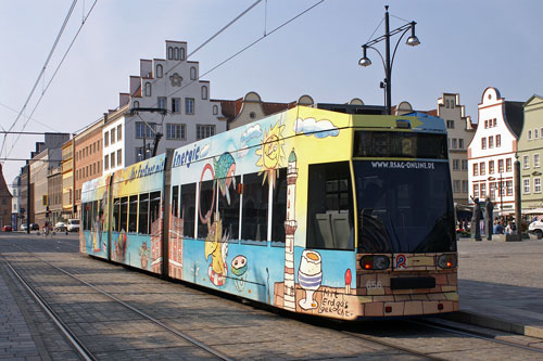 ROSTOCK TRAMS - Photo: ©2007 Jan Boyle - www.simplompc.co.uk - Simplon Postcards