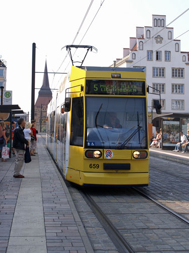 ROSTOCK TRAMS - Photo: ©2007 Jan Boyle - www.simplompc.co.uk - Simplon Postcards