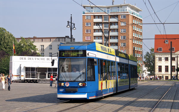 ROSTOCK TRAMS - Photo: ©2007 Jan Boyle - www.simplompc.co.uk - Simplon Postcards