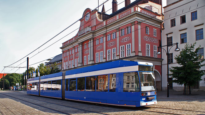 ROSTOCK TRAMS - Photo: ©2007 Jan Boyle - www.simplompc.co.uk - Simplon Postcards