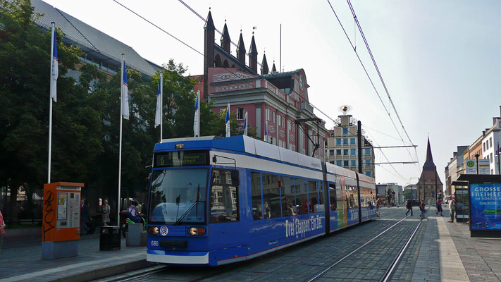 ROSTOCK TRAMS - Photo: ©2007 Jan Boyle - www.simplompc.co.uk - Simplon Postcards