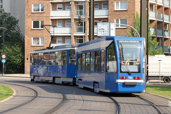 ROSTOCK TRAMS - Photo: ©2007 Jan Boyle - www.simplompc.co.uk - Simplon Postcards