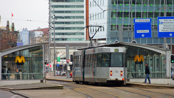 Rotterdam RET ZGT Trams - Photo: ©2010 Ian Boyle - www.simplompc.co.uk - Simplon Postcards