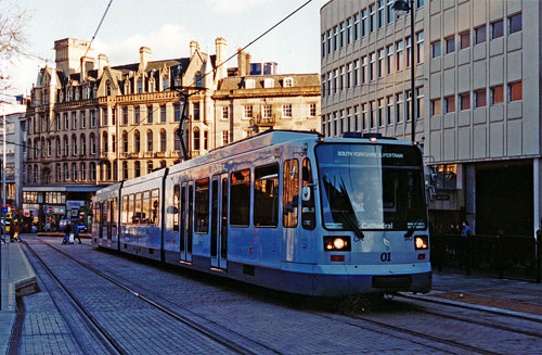 SHEFFIELD SUPERTRAM - Photo: ©1996 Ian Boyle - www.simplompc.co.uk - Simplon Postcards