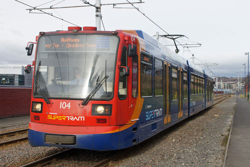 SHEFFIELD SUPERTRAM - Photo: ©2012 Ian Boyle - www.simplompc.co.uk - Simplon Postcards