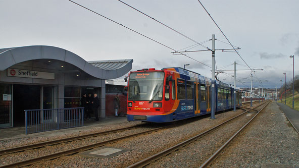 SHEFFIELD SUPERTRAM - Photo: ©2012 Ian Boyle - www.simplompc.co.uk - Simplon Postcards