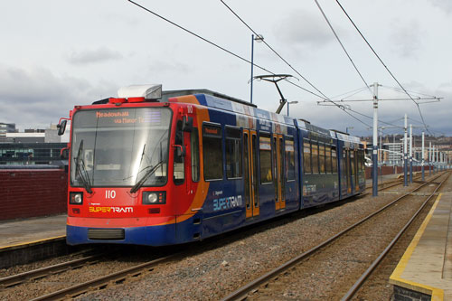 SHEFFIELD SUPERTRAM - Photo: ©2012 Ian Boyle - www.simplompc.co.uk - Simplon Postcards